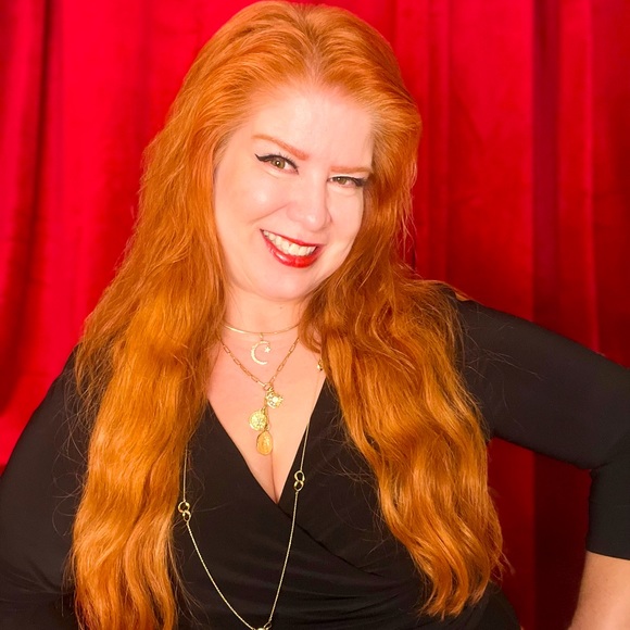 Meet your Posher, Yaya - Picture 1 of 1